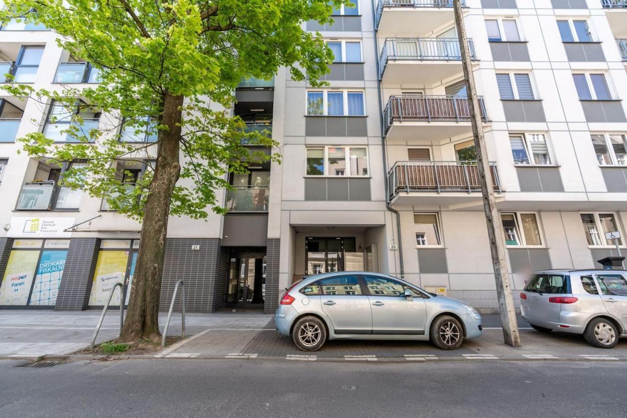 Kosinskiego By Renters * Poznaň
